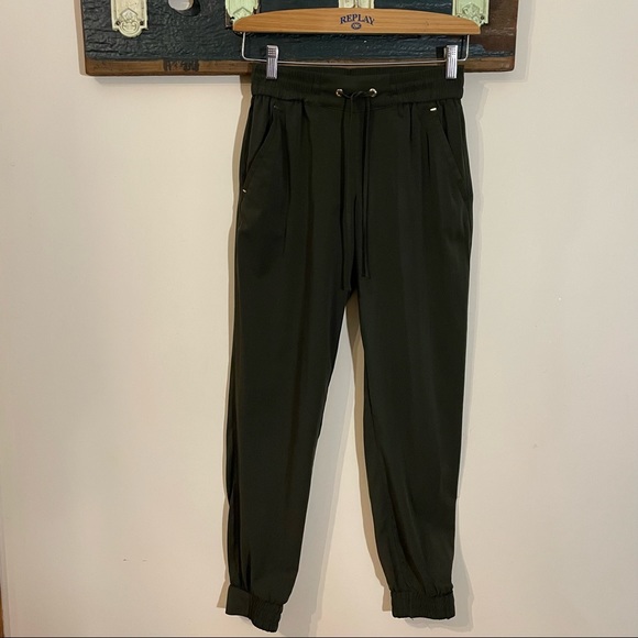 2/$30 Dynamite Army Green Jogger Style Pants with Gold Accents Size XS - Picture 6 of 14
